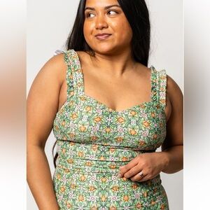 NWT Kortni Jeane Ruffle Sleeve Bikini Top